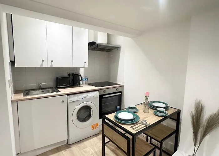 Cosy 1 Bedroom Flat In London